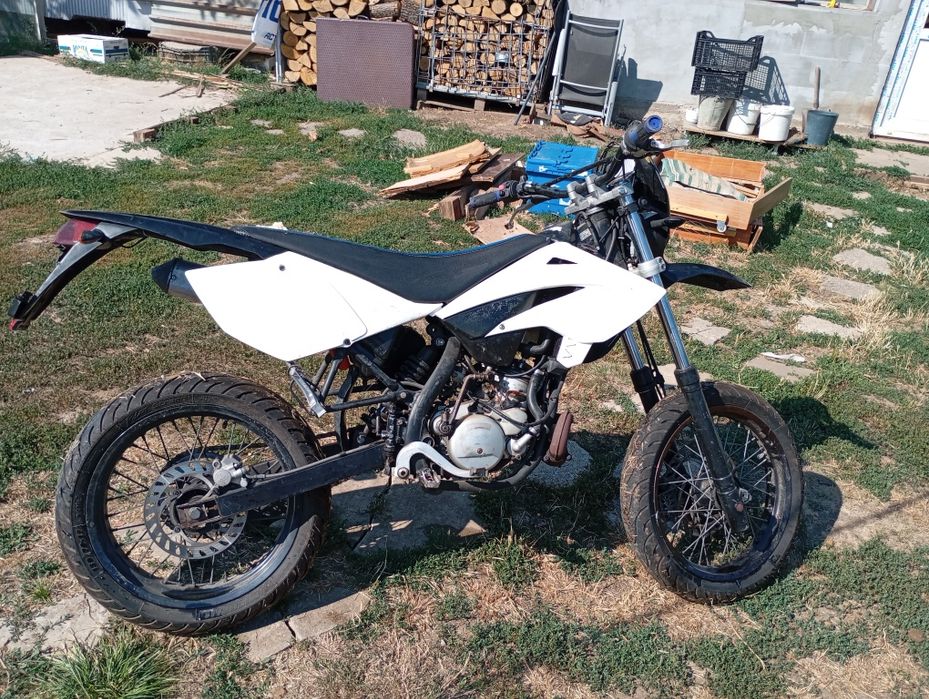 motor Beta Super moto 50cc