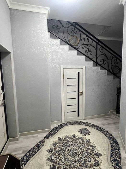 Beltepada 3 xonali 1 Etaj da joylashgan Kvartira sotiladi