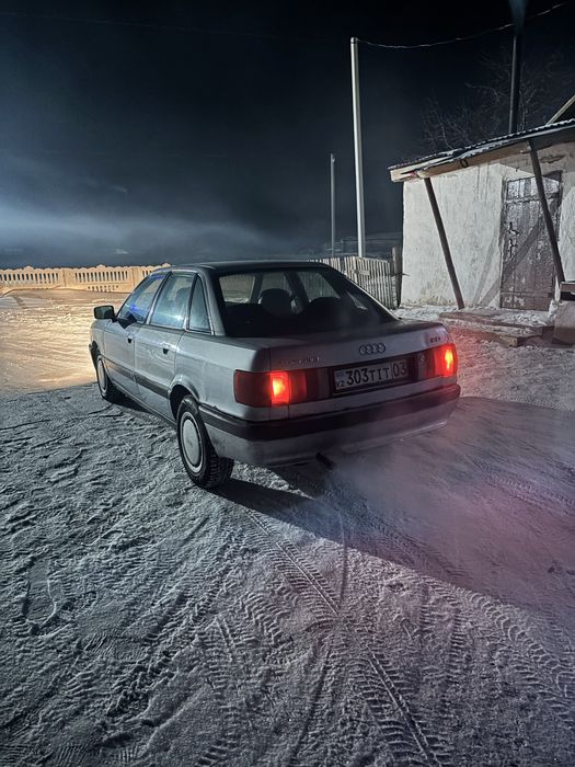 Продам Ауди 80 Б3