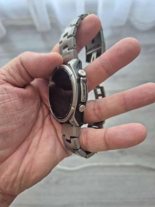 Garmin fenix 8 47mm Amoled Sapphir e Titan
