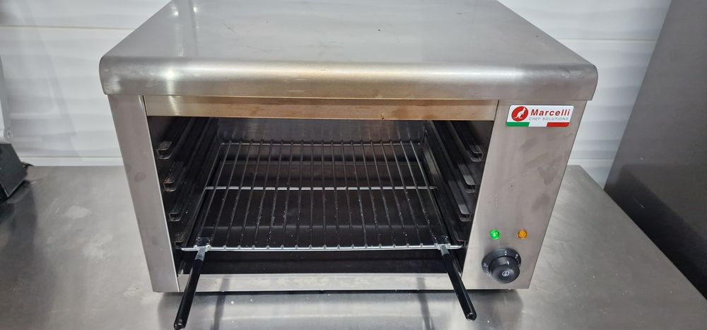 Продава се Заведение в Пазарджик, Център - 16 кв.м за 1180 €/кв.м - Снимка #8