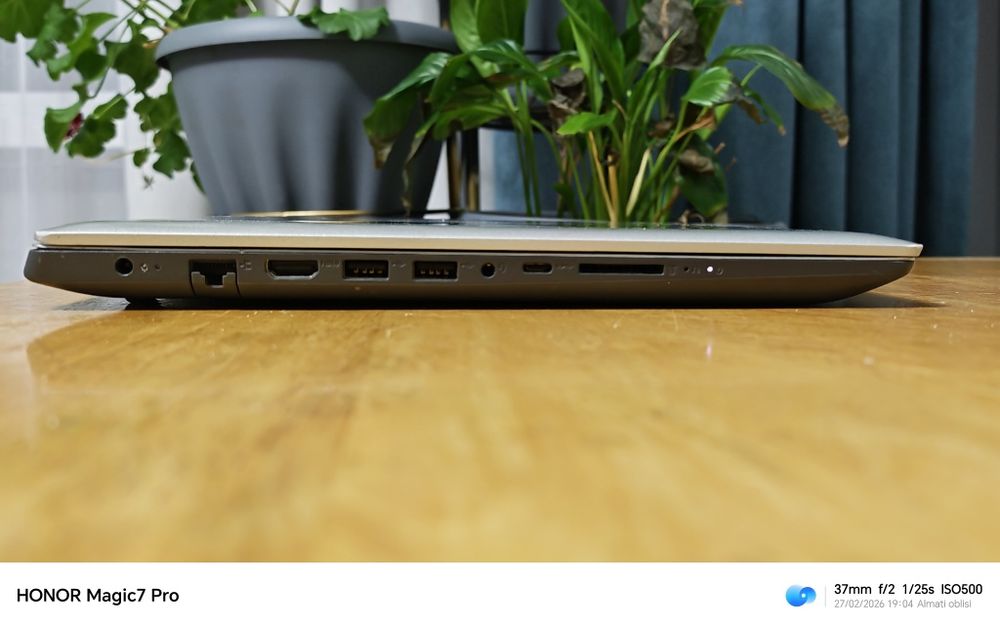 Lenovo 330 ryzen 2500u