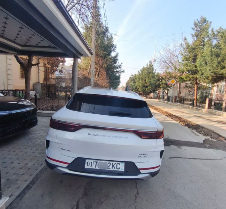 Продам BYD DMi SONG PLUS 4AWD Белый. Full. FLAGMANN. 2023 г.в. Гибрид