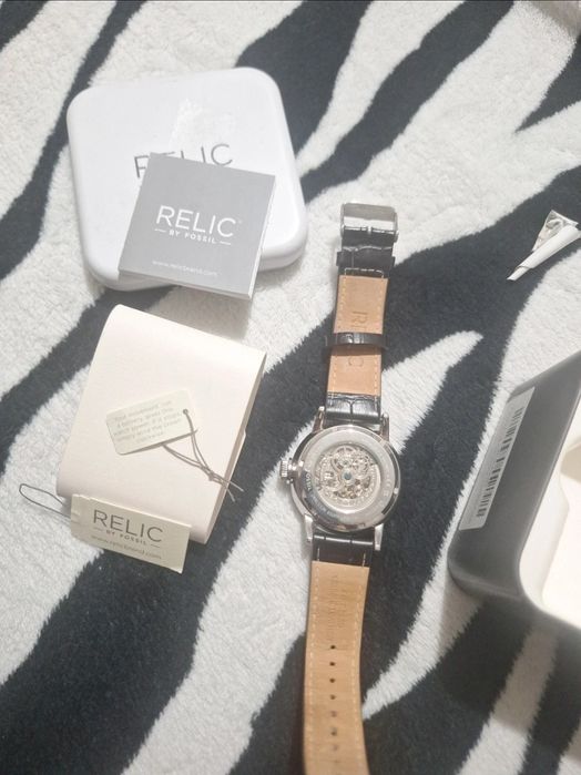 Ceas fossil foarte rece