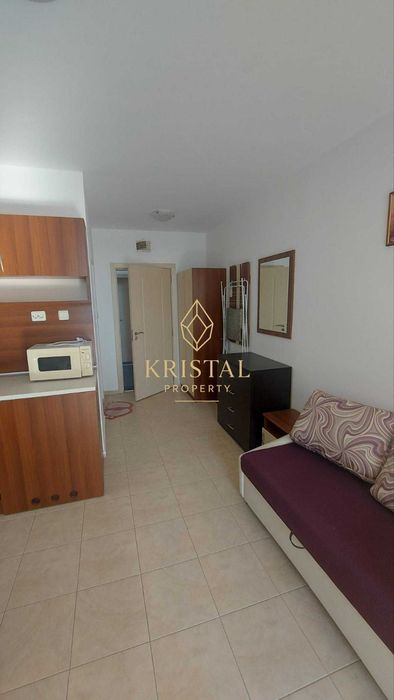 Продава се Едностаен апартамент в к.к. Слънчев бряг - 38 кв.м за 1211 €/кв.м - Снимка #4