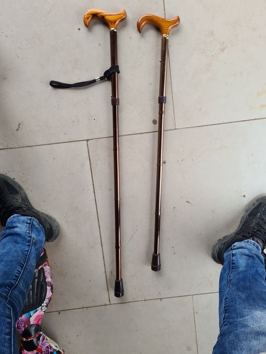 Carja baston ortopedic carje ortopedice cadru aluminiu