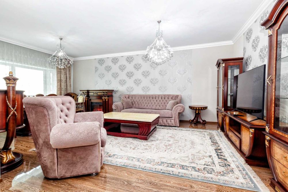 3-х комнатная квартира в самом центре столицы ЖК "Северное Сияние"