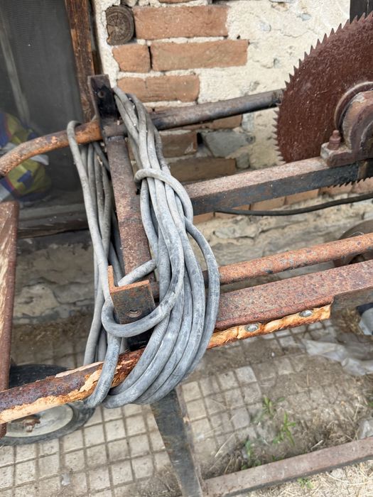 Продавам цирколяр само за гоце делчев вземане на место