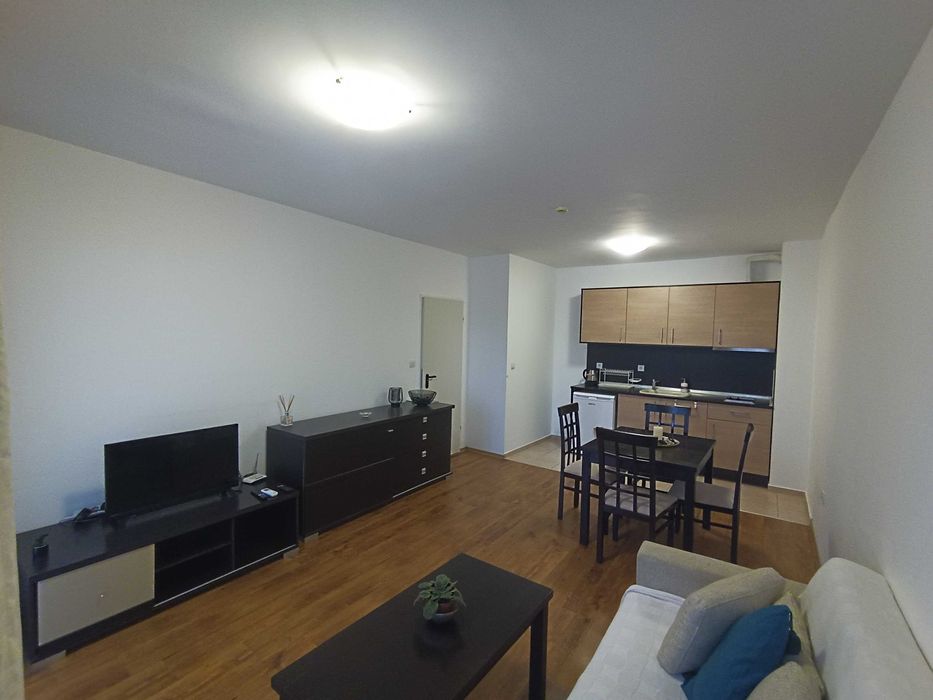 Двустаен апартамент под наем на брега на морето ,Ахелой от собственика