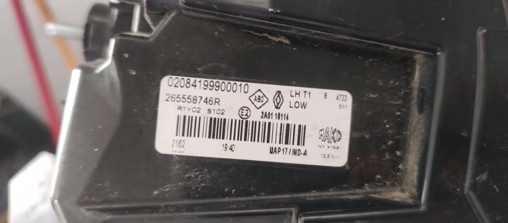 Lampa, stop stânga captur 2 cod 265558746R