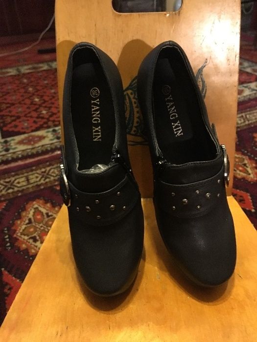 Сапоги демисезонные красные австрийские