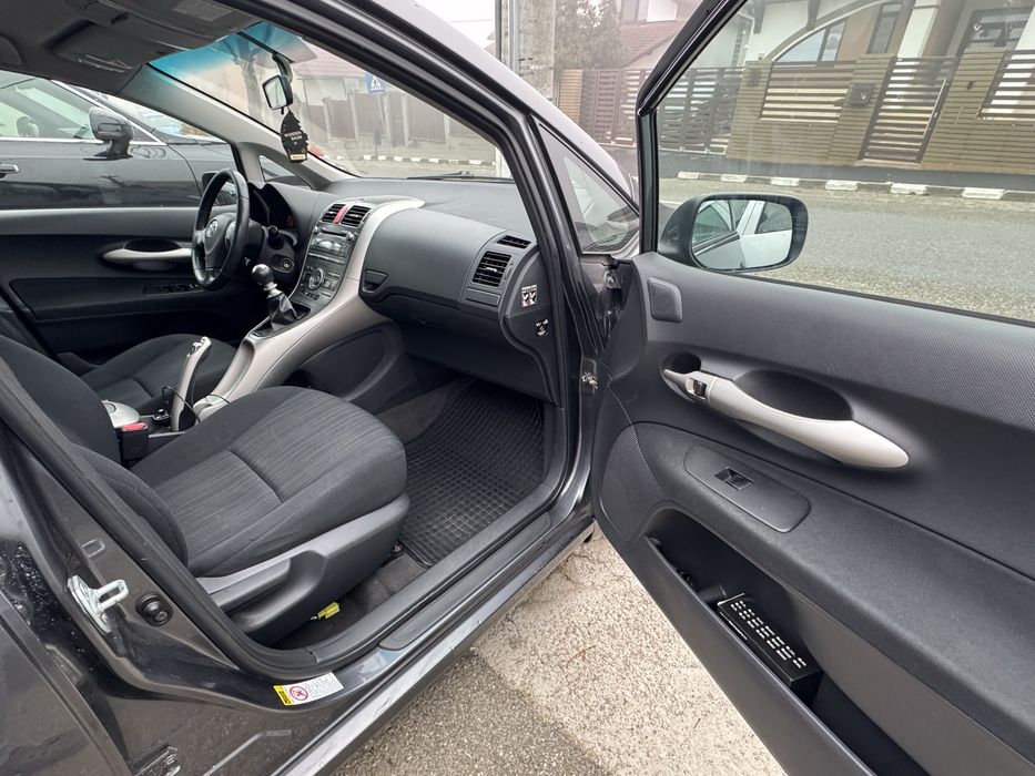 Toyota Auris 2.0 d4d 2007