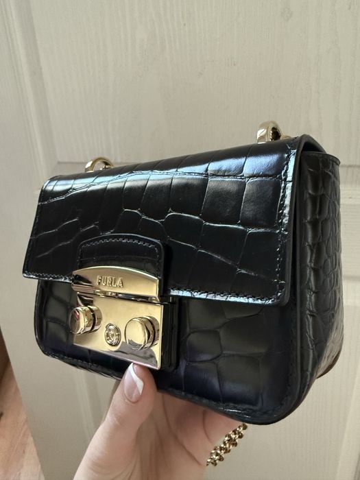 Оригинална дамска чанта Furla