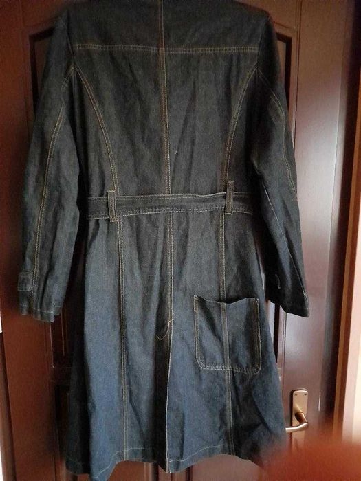 Pardesiu blugi dama jeans- denim, bleumarin spre negru,bumbac 100% L