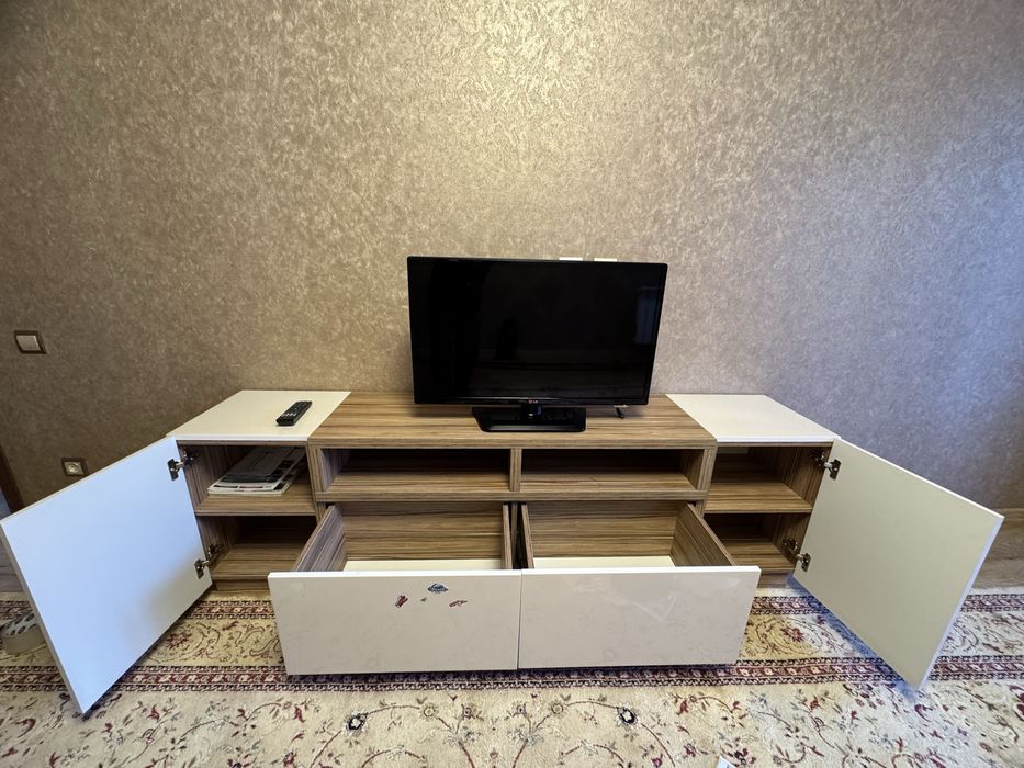 Продам телевизор LG