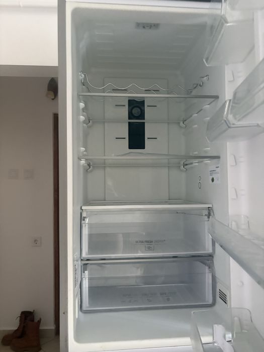 frigider hotpoint ariston