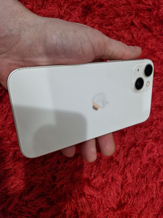 -Iphone 13,Silver, 128Gb, 8Ram, stare foarte buna, bat-89%, doar telef