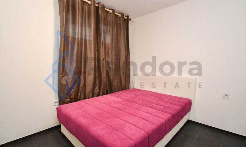 Двустаен апартамент под наем в кв. Кръстова вада