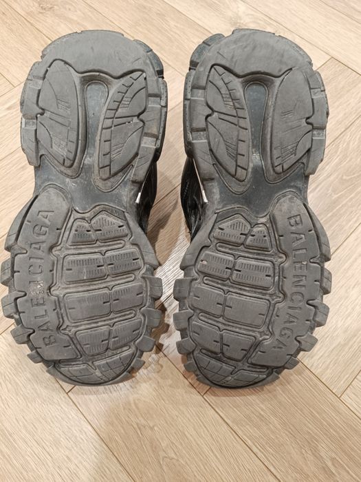 Balenciaga track 2 black