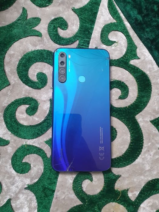 Редми нот 8.        .