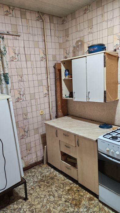Продаётся Яккасарай Центр Кирпич Однушка 32 кв. М.