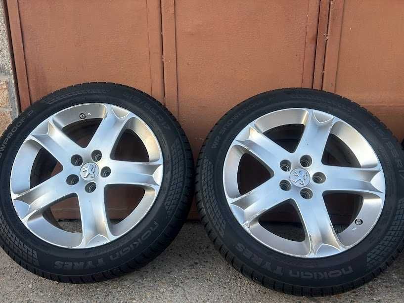 Продавам зимни гуми с джанти NOKIAN TYRES