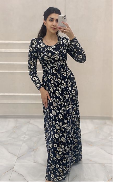 Продам лекгие платья