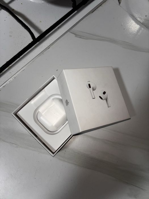 Apple Airpods 3 серия