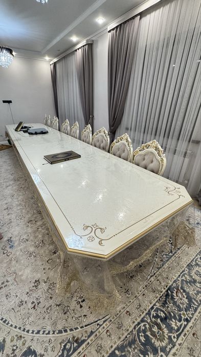 Дагестанский стол (6 метров) со стульями