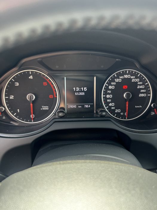 Audi Q5 2014 usor avariat