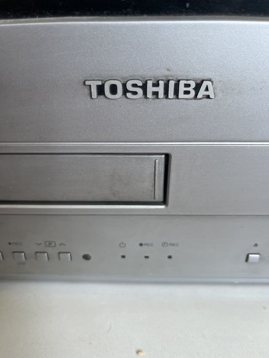 Телевизор тройка тошиба
