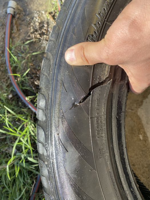 Резина летняя 285/50/20