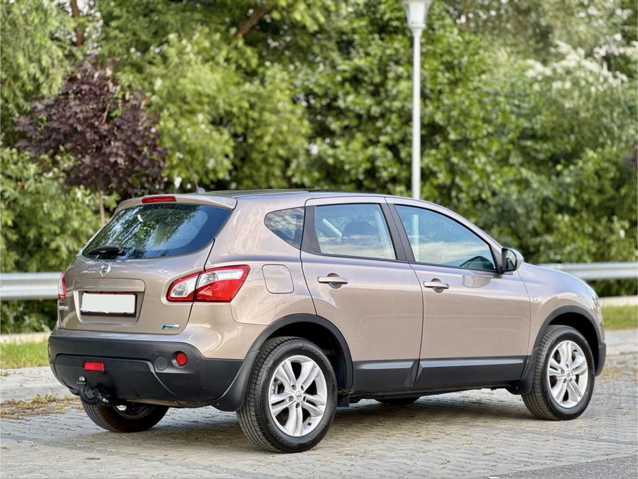 Nissan Qashqai 2011 1.5dci KM PUTINI ! - Euro5 navi / camera