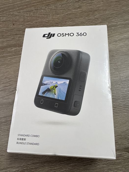 DJI Osmo 360 Camera de actiune 8K Standard Combo