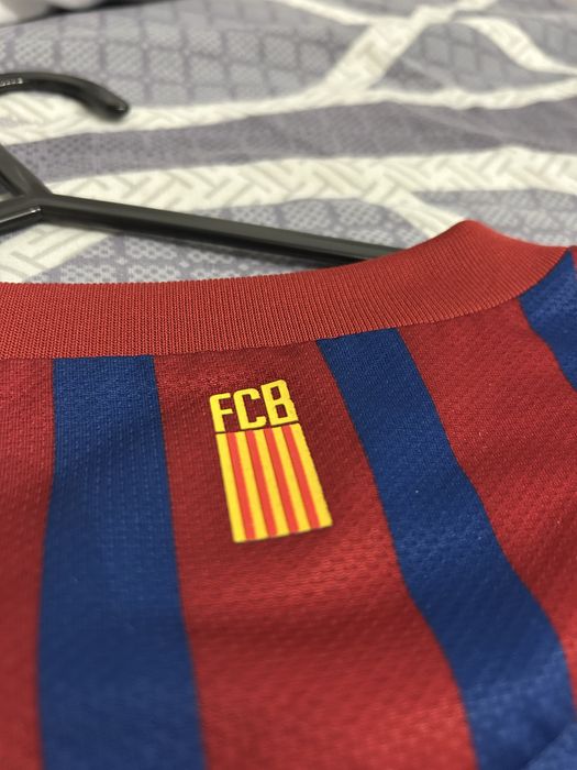 Тениска на barcelona 2011/2012 home kit
