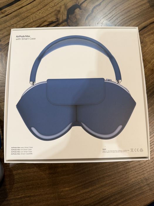 AirPods Max sky blue gen1