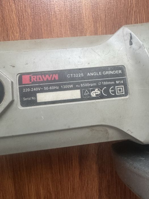 Болгарка Crown Angle Grinder