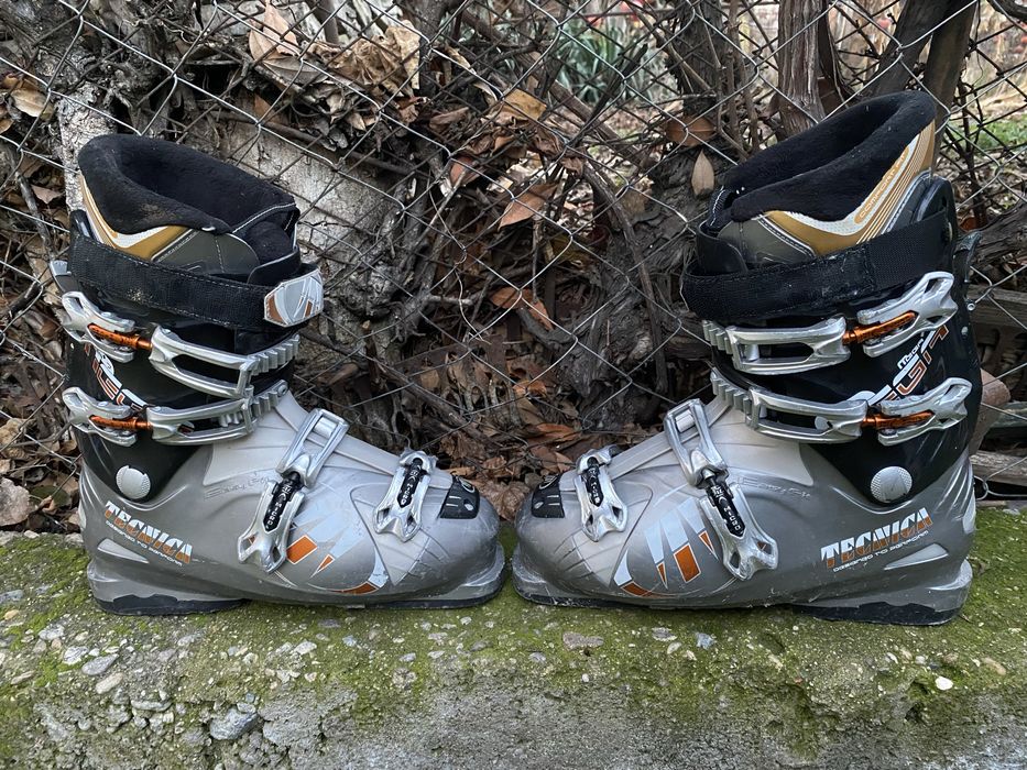 Ски обувки TECNIKA 315mm 27-27.5см.