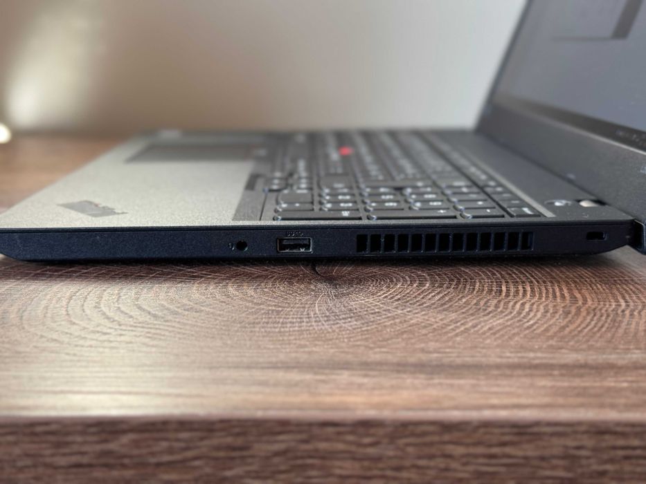 Лаптоп LENOVO THINKPAD L580 /15.6"/I5-8250U/8GB/256GB SSD/FullHD