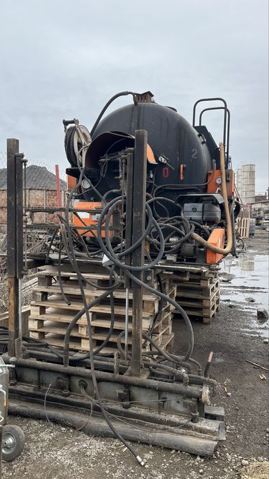 Se vinde raspanditor de emulsie asfalt