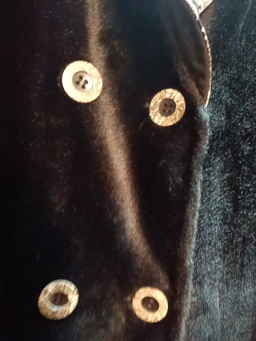 Продам пальто на весну