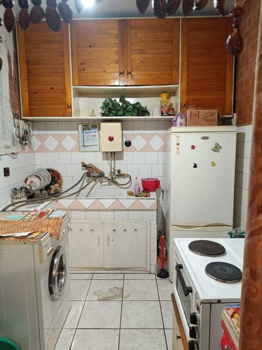 Продава се Етаж от къща в Стара Загора, Кольо Ганчев - 160 кв.м за 738 €/кв.м - Снимка #6