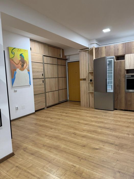 Inchiriez Apartament bloc nou ultra all inclusive Calea Severinului, mall Promenada