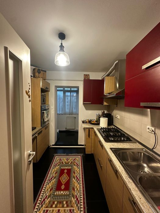 Persoana fizica, inchiriez apartament 2 camere decomandate Nicolina
