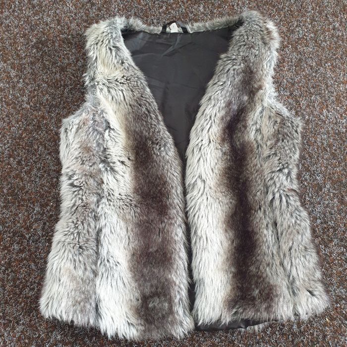 Vesta pentru dama, din blana