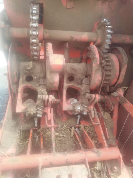 МТЗ 80 с Пресс подборщиком