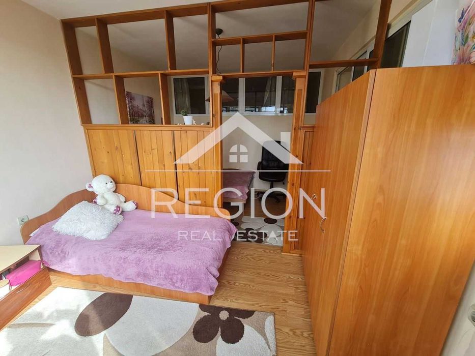 Дава се под наем Двустаен апартамент в Варна, Цветен квартал - 70 кв.м за 408 € - Снимка #9