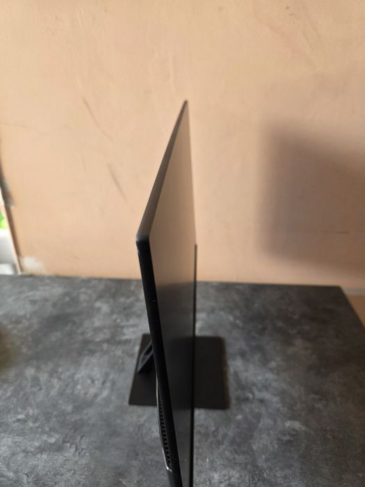 Монитор Redmi 27 180hz. В идеальном состоянии. Возможен обмен. Доставк