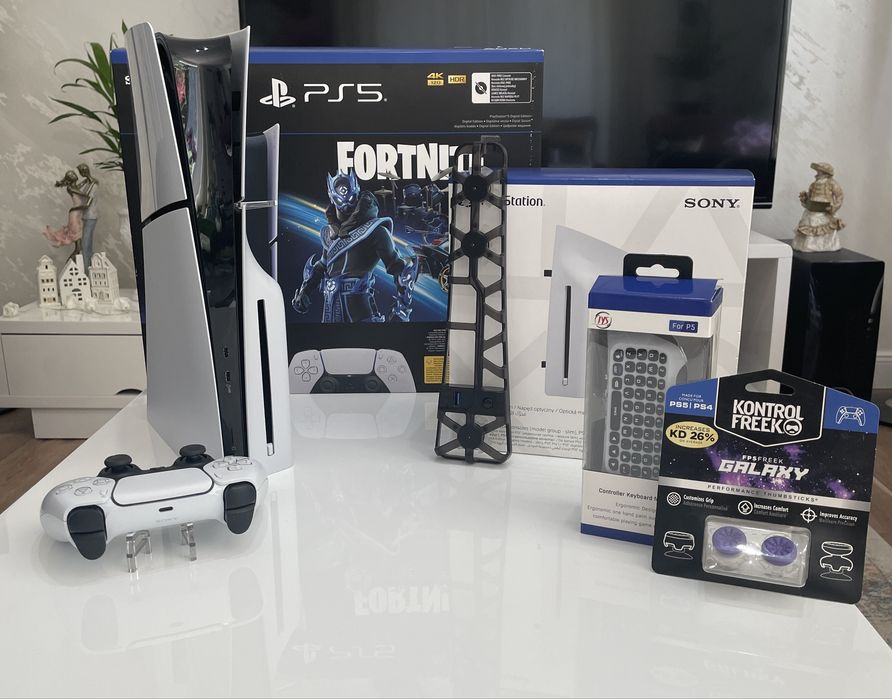 PS5 Slim Digital Edition + Disc Drive + Accesorii – 3.000 lei