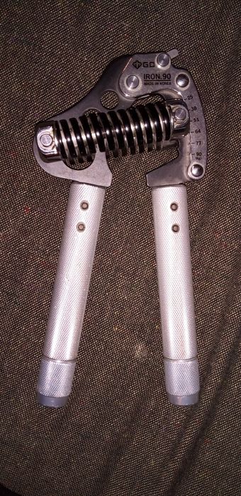 Продам  эспандер  gd iron.90